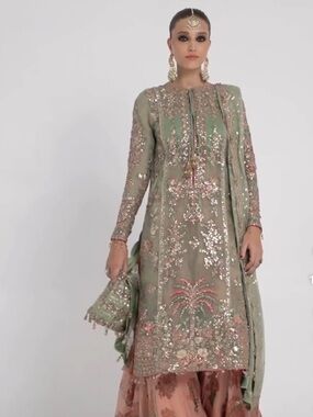 Gorgeous festive Original Hussain Rehar Rang Pakistani dress